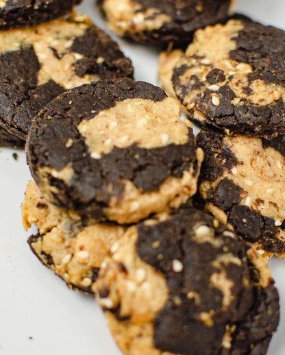 Houjicha white sesame cookies